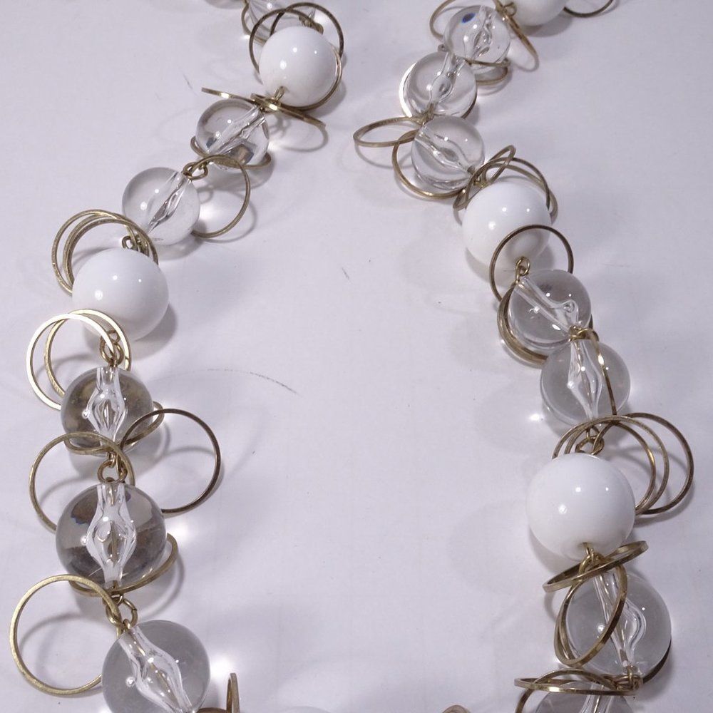 J.Crew   white Bauble Lucite Ball Silver Ring Long Necklace NWOT 145
